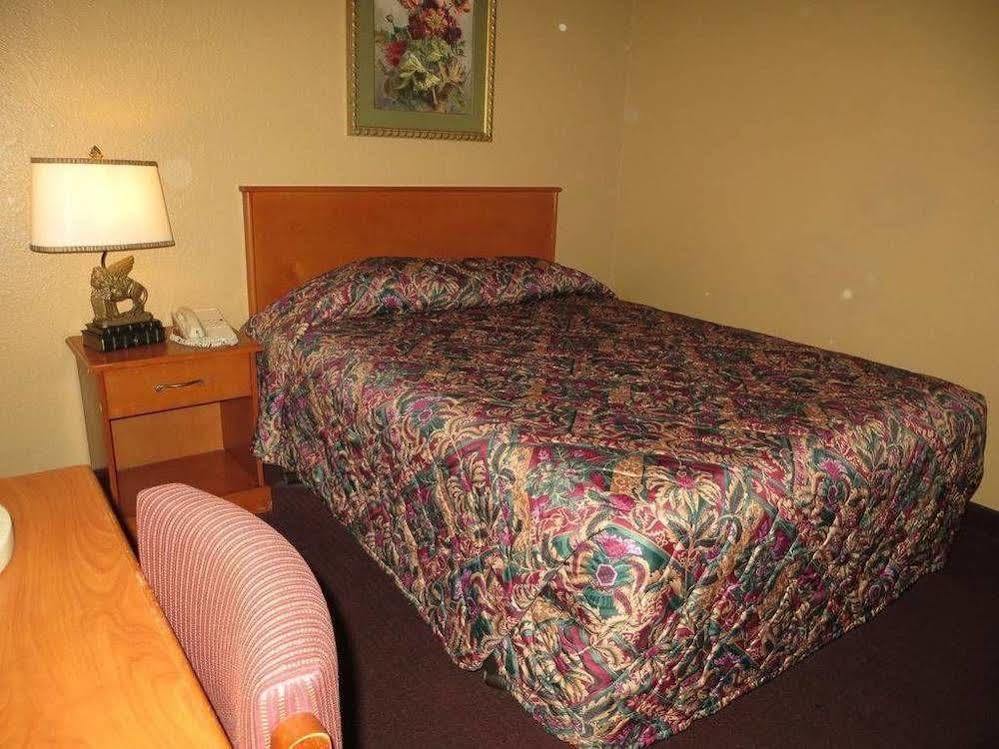 לאס וגאס Bridger Inn Hotel Downtown מראה חיצוני תמונה